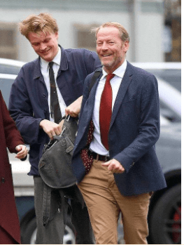 Juliet Glen's Father And Her Brother